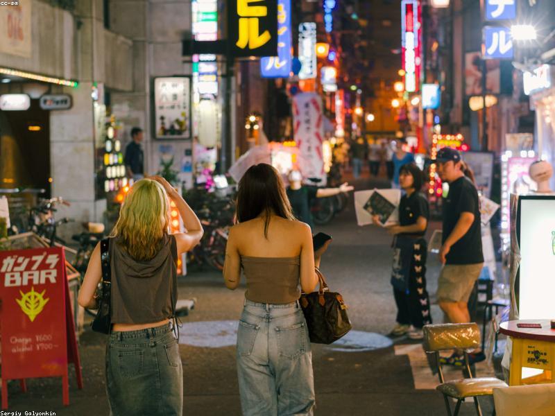 10 Aplikasi Travel Jepang 2026 Terbaik untuk Muslim Indonesia