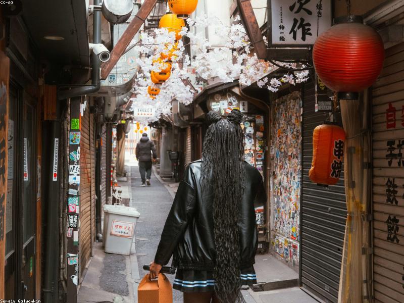 5 Aplikasi Muslim Wajib untuk Travel ke Jepang 2026