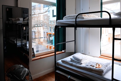 Capsule Hotel di Tokyo: Pengalaman Unik